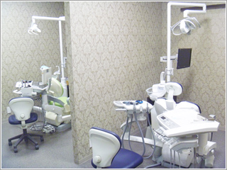 藤田歯科 治療室1